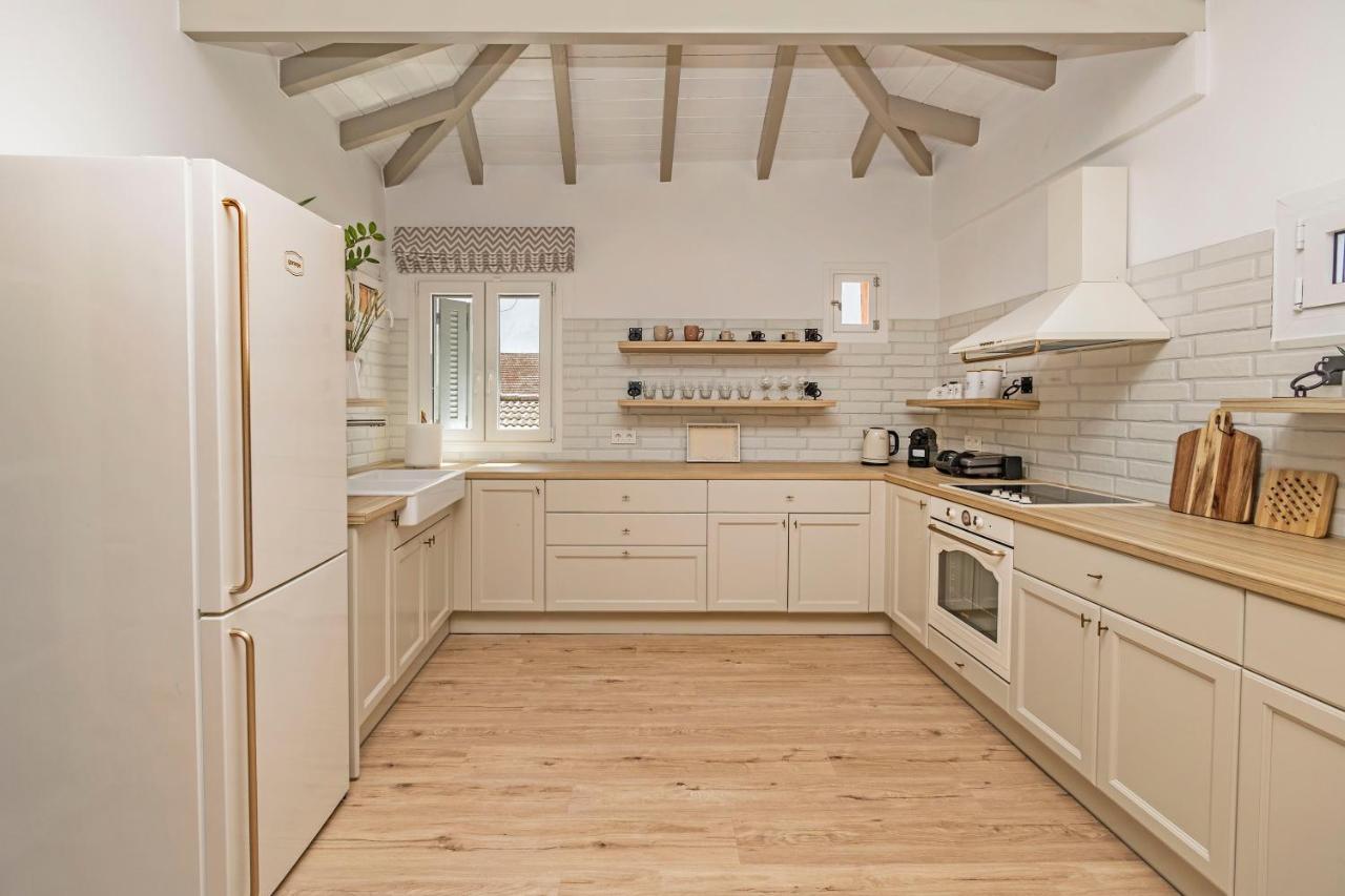 Pentanemi Loft, Corfu Old Townアパートメント エクステリア 写真